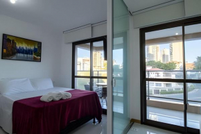 H.E 301 · Lindo Apt com Varanda - Caminho das árvores